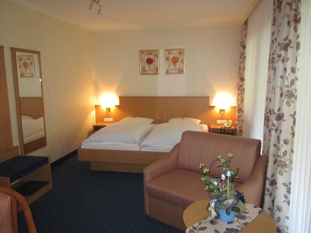 Gasthof Rodachtal Mit Gaestehaus Katharina Schwarzenbach am Wald Rom bilde